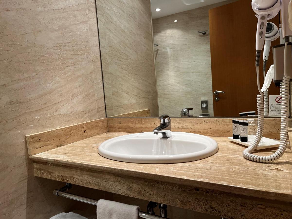Holiday Inn Express Logrono Rioja By Ihg Екстер'єр фото