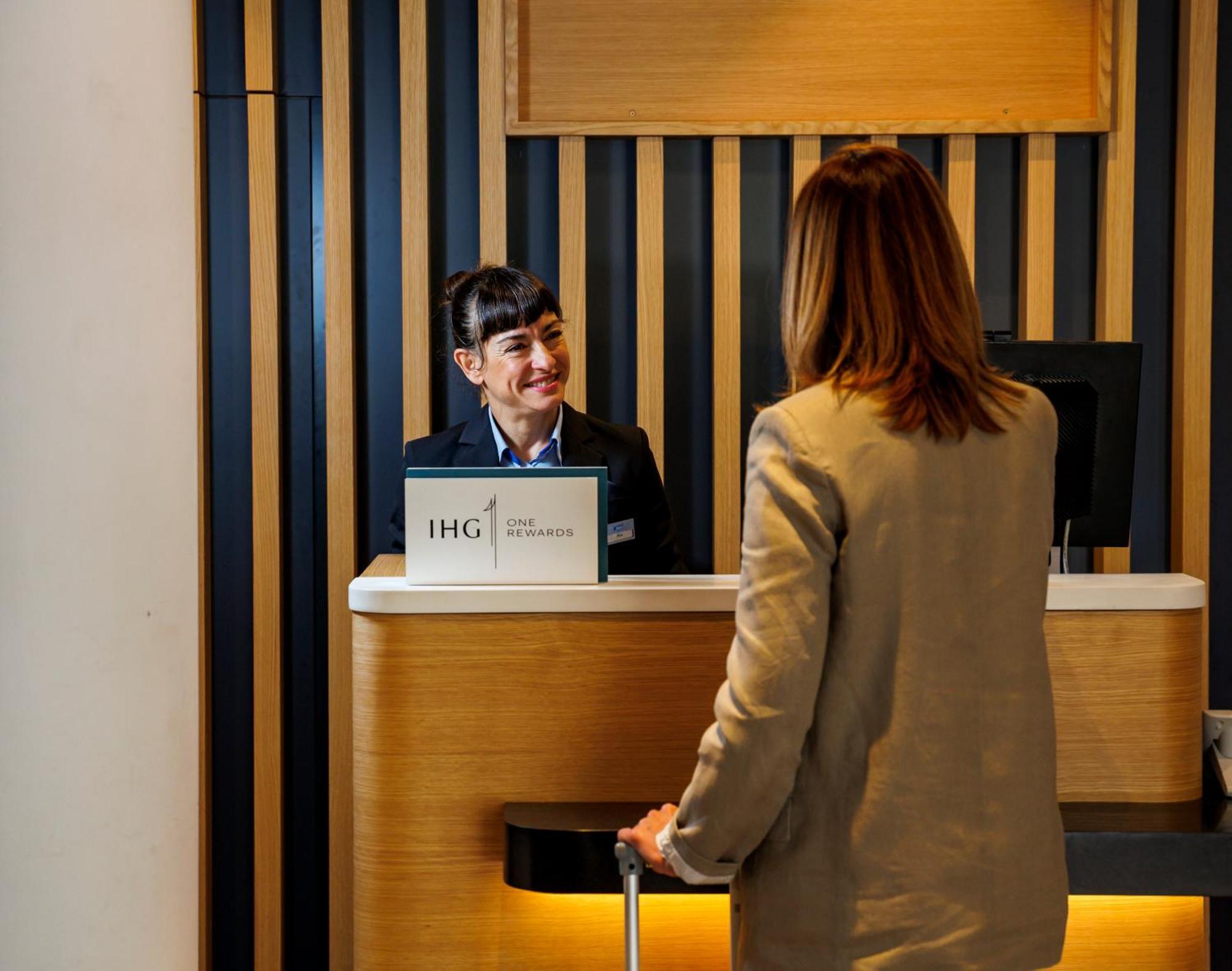 Holiday Inn Express Logrono Rioja By Ihg Екстер'єр фото