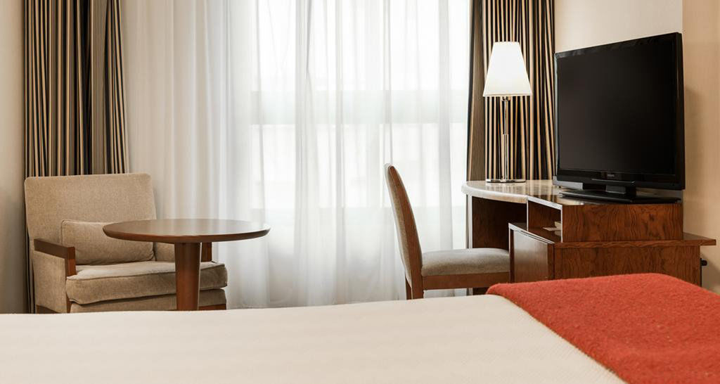 Holiday Inn Express Logrono Rioja By Ihg Екстер'єр фото
